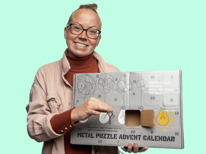 Pusseladventskalender med metallpussel